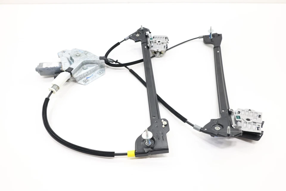 Dodge Challenger 2008-2023 regulador de ventana de puerta delantera izquierda OEM 68370045AA Foto 2 de 4