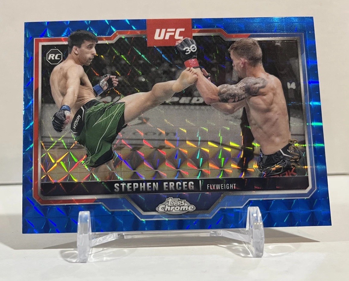 2025 Topps Chrome UFC - Stephen Erceg #63 Blue Geometric Refractor /99 (RC)