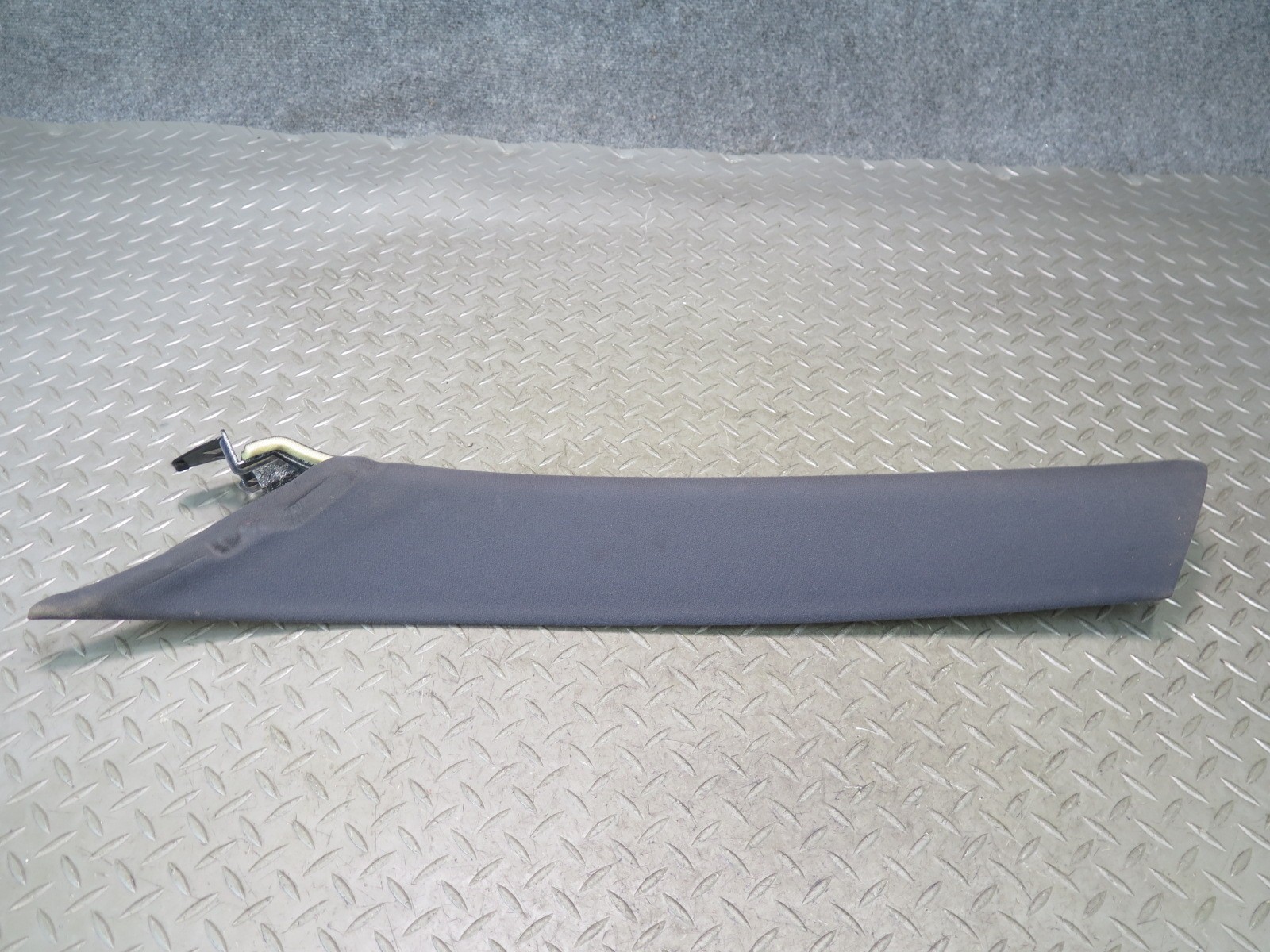 Maserati Ghibli 2014-2020 FRONT+RIGHT Pillar trim