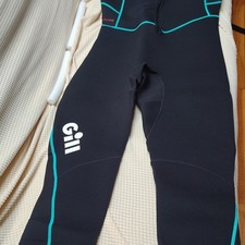 Gill Dynamic Women's Wetsuit USA 12 UK 16 EUR 42 Black with Teal Trim