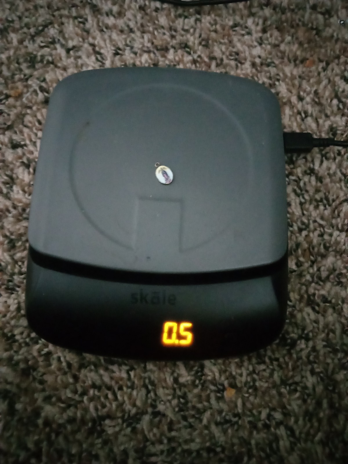 2 10k solid gold charms - image 1