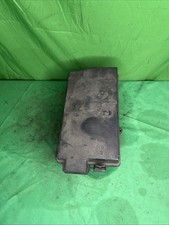 2010-2015 Chevrolet Camaro Oem Engine Bay Fuse Box Assembly 415i