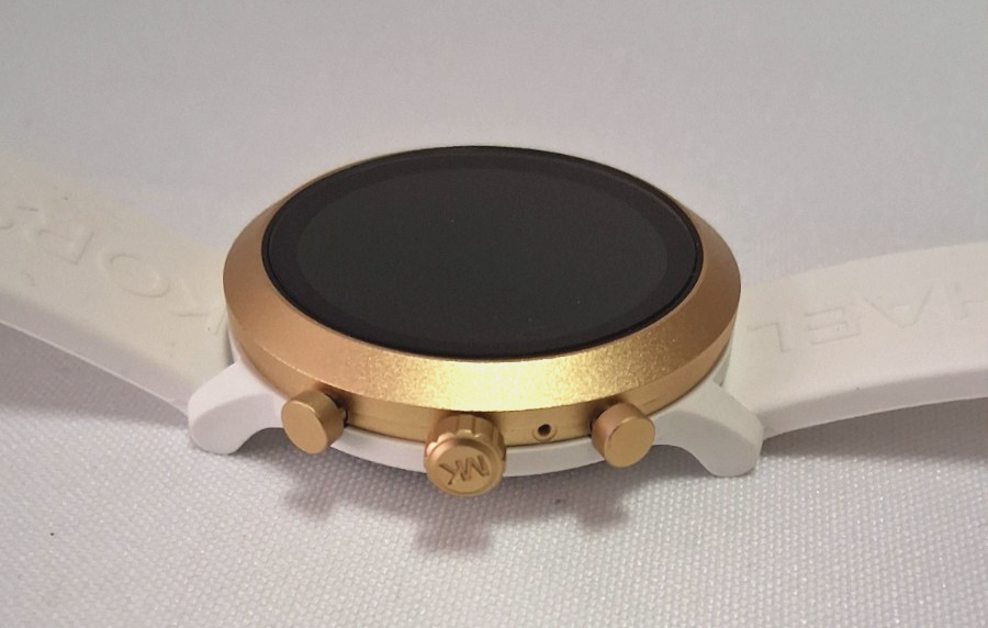 Michael Kors MKGO ゴールド デジタル腕時計 Michael Kors Access MKGO 43mm Case Gold-Tone with White Silicone
