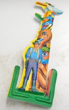 Rin Tin Tin Vacuform Totem Pole with Sergeant Biff O'Hara Premium