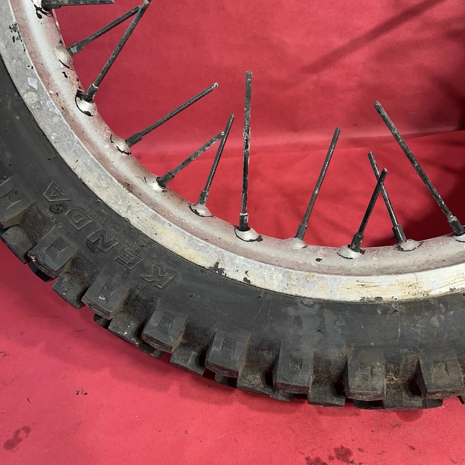 Llanta trasera Suzuki DR350 DR 250 1990 neumático Foto 2 de 4