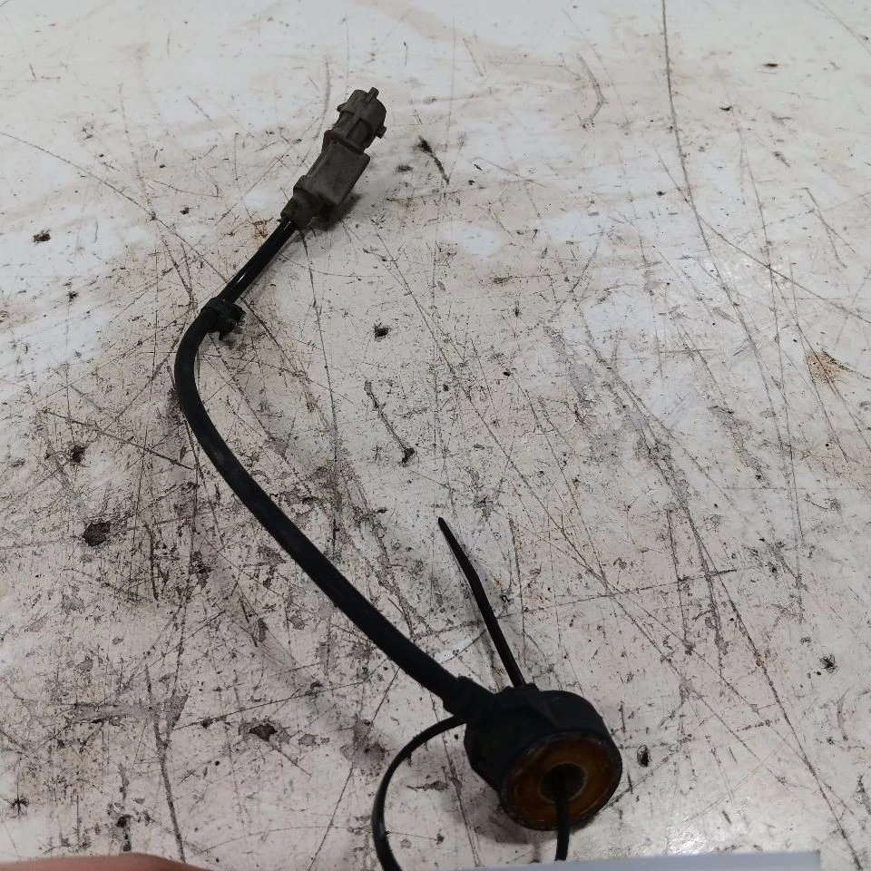 Hyundai Accent Engine Knock Sensor 1.6 2014 2015 2016 2016 2017 - Image 2 of 4