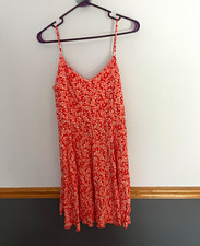 GAP Women’s Red/White Floral Spaghetti Strap V-Neck Smocked Sundress L