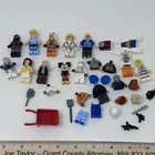 LEGO Mini Figures Lot / Star Wars And Others  12 and Parts
