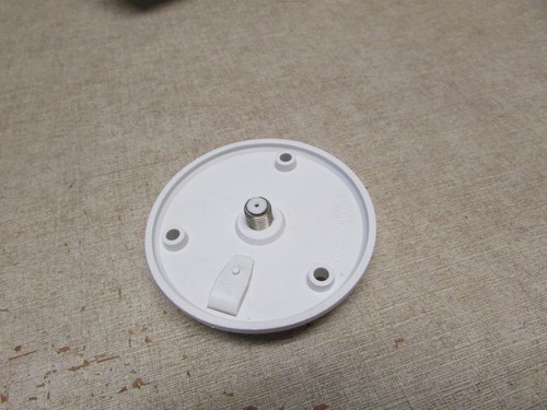 Paquete de 3 paquetes RecPro RV placa de entrada de TV por cable antena conector coaxial salida blanca - Imagen 4 de 6
