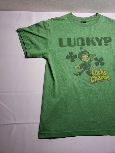 Retro 2005 cereal amuletos de la suerte "¿Suerte?" Camiseta pequeña hombre - Imagen 7 de 12