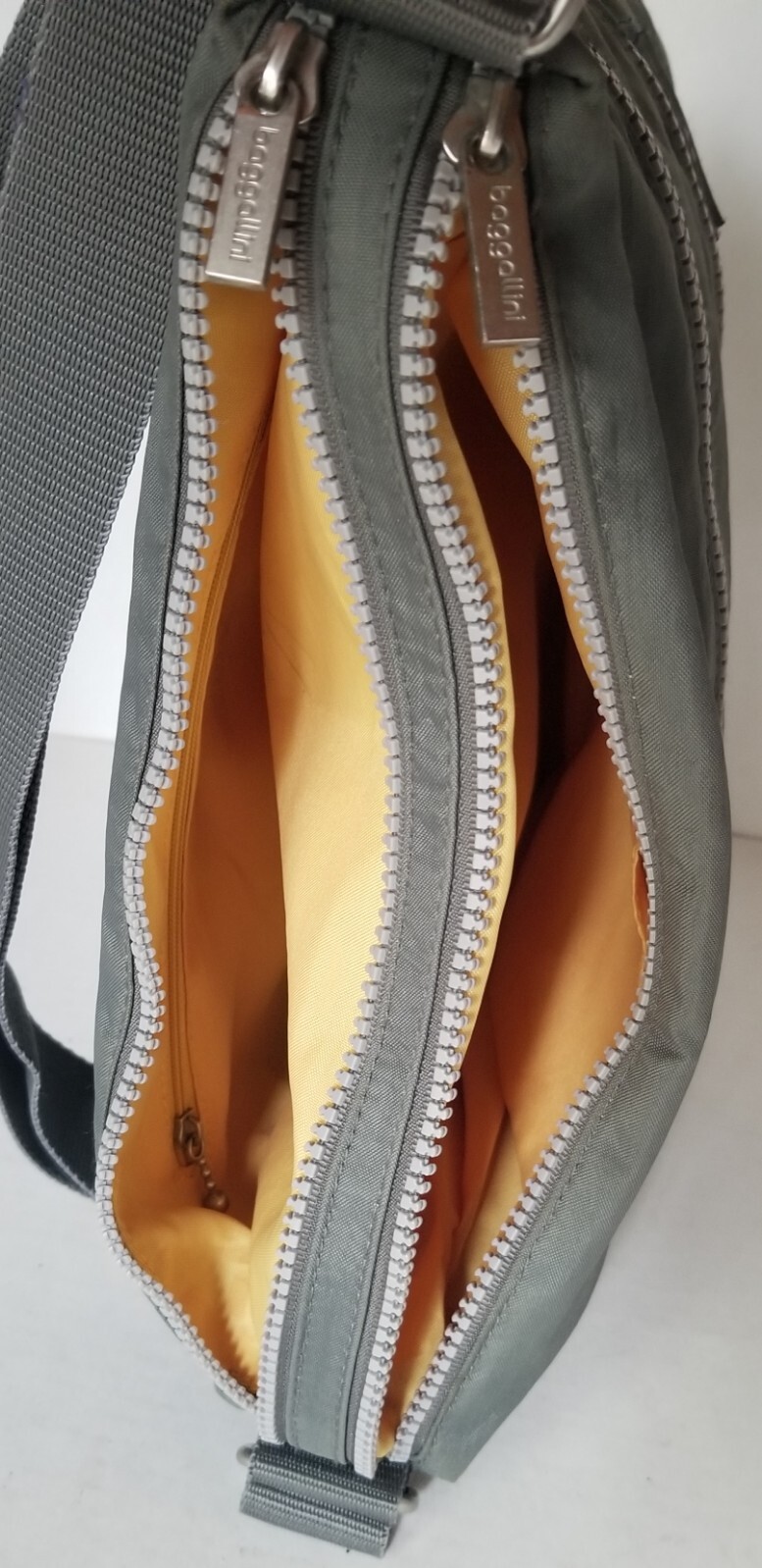 BAGGALLINI 100% Polyester GRAY/YELLOW Crossbody C… - image 8