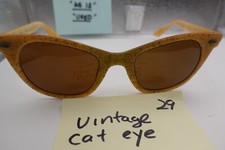 Vintage 1950s AMERICAN OPTICAL Cosmetan SPECKLED Cat Eye Sunglasses SG 29