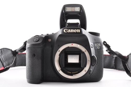 Canon EOS 7D / Zoom Lens EF 28-80mm f/3.5-5.6 iii Excellent+++ 18.0MP Y1263 - Picture 2 of 23