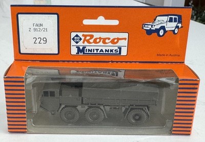 ROCO HO GAUGE MODEL MINIATURES 10 TON FAUN GUN CARRIER Z-229, New In Box, VGC
