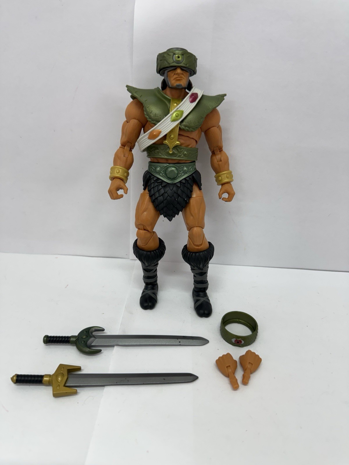 Mattel Masters of the Universe MOTU Masterverse New Eternia Tri-Klops 7