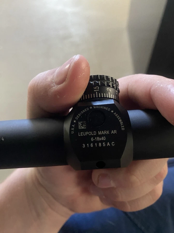 Visor de rifle Leupold Mark AR Mod 1 6-18x40mm AO Foto 2 de 4