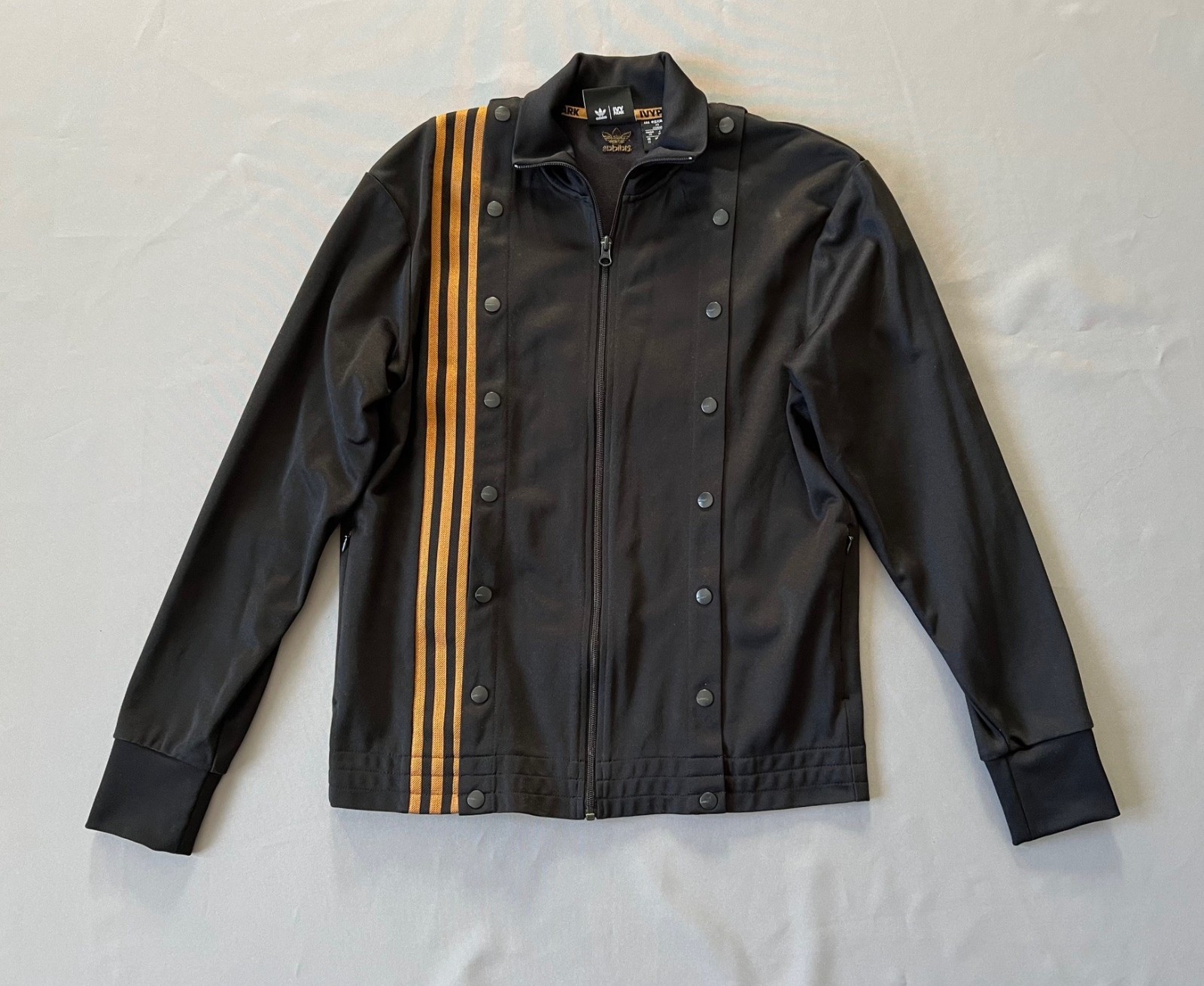 Seller photo, eBay