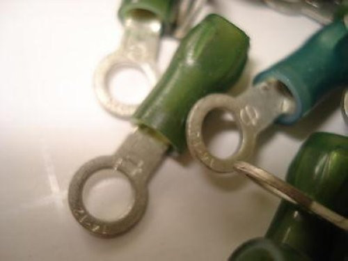 Burndy #10 Stud 14-12 AWG LOT of 50 Green Insulated Ring Lugs Terminals NSNP