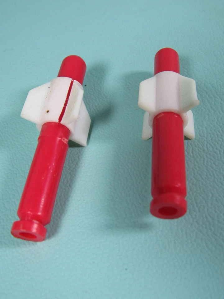 Lote de 2 De Colección 1981 Kamco Saturn Júpiter Robot 13" MISIL ROJO Arma Parte Foto 4 de 4