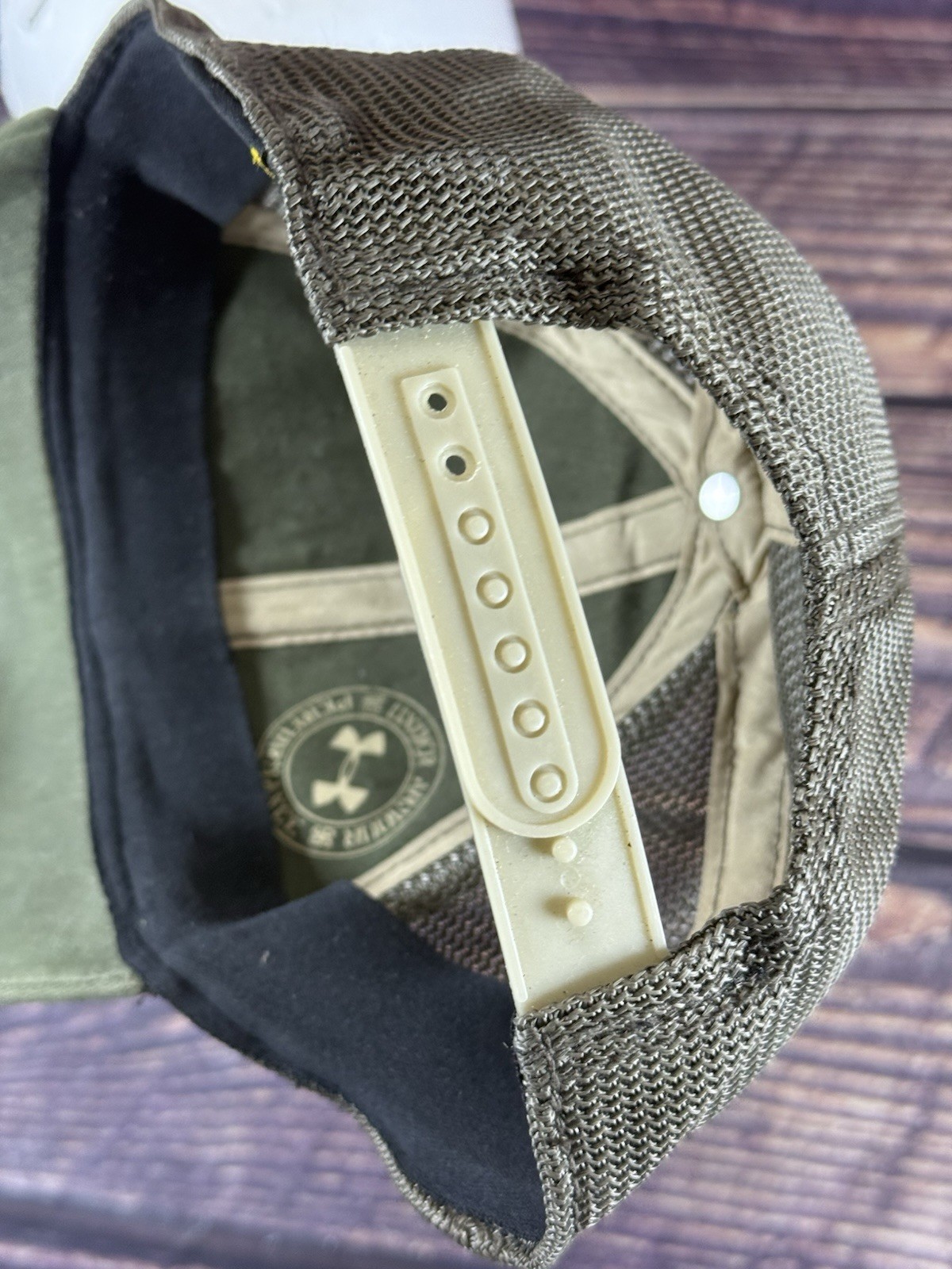 Under Armor fish Green solid trucker Cap Hat-FREE… - image 7