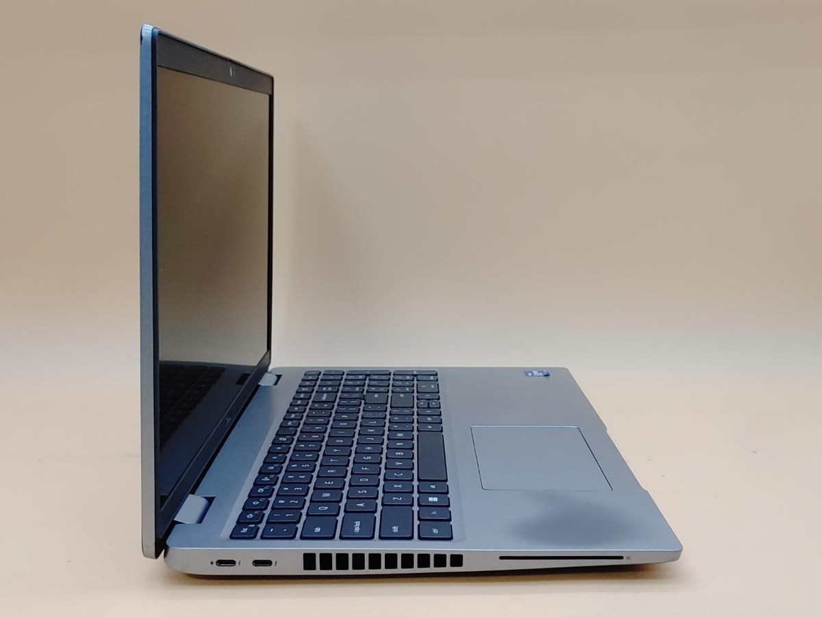 Dell Precision 3560 15.6