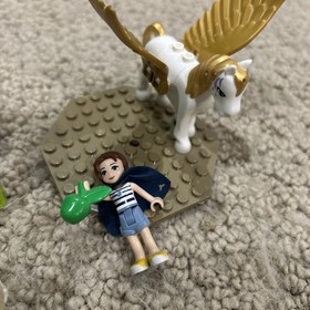 Lego Elves Skyla&rsquo;s Mysterious Castle 41078 Minifigures Included INCOMPLETE Set