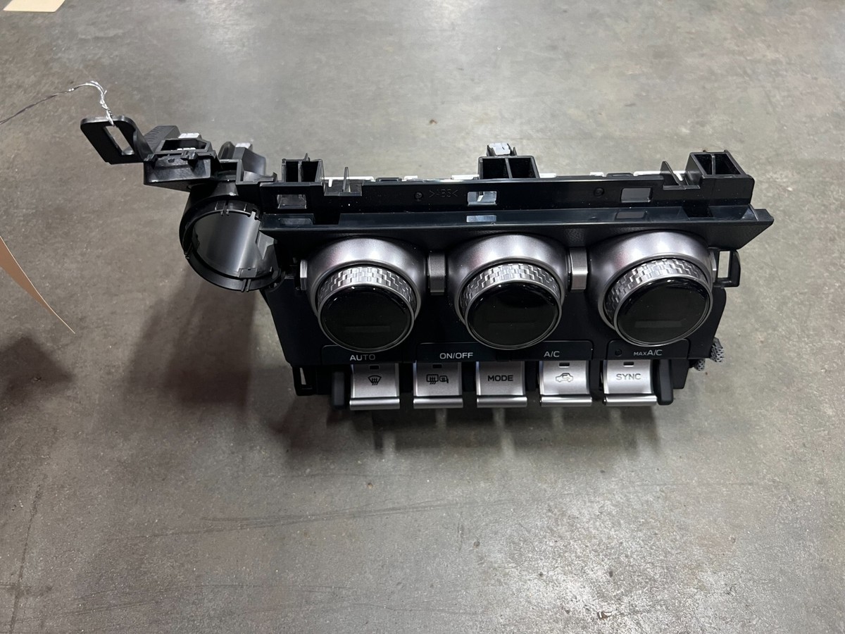 新品】GR86用 エアコンコントロールパネル 2022 2023 Toyota