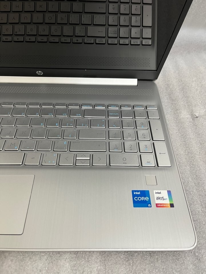 HP Laptop 15.6