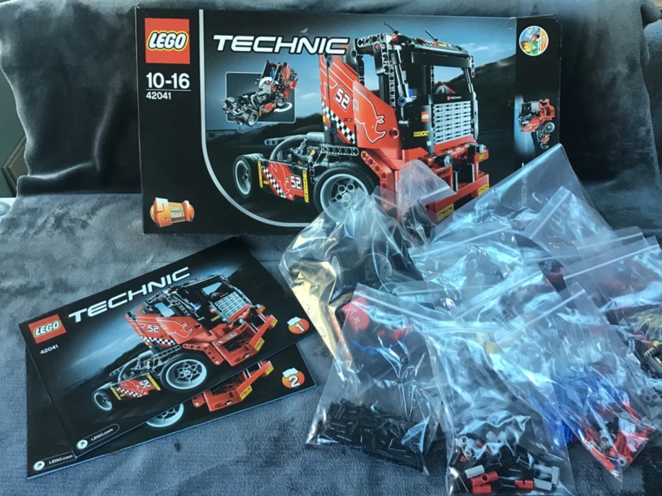 LEGO Technic 42041 Race Truck, photo 1 of 2