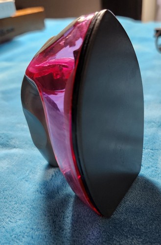 Travel 4 Inch Clothes Iron, Pink Plug-In Cool Collector's Mini Appliance - Picture 10 of 10