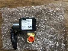 NEW PARKER SKINNER SOLENOID VALVE PARKER 7121KBN2QV00N0C111C2