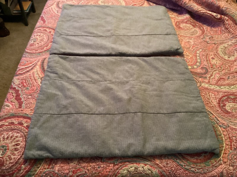 Set of TWO Beddy's Quilted Standard Shams 26 x 20 Blue