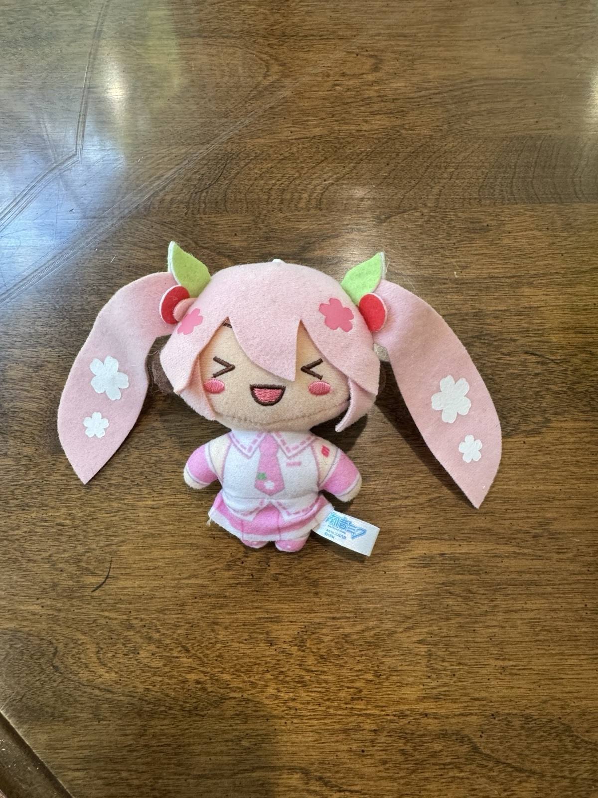 Peluche pequeño HATSUNEMIKU SAKURAMIKU NUIGURUMI Sega