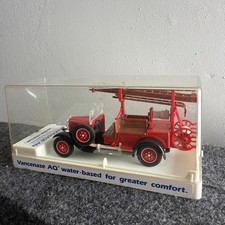 Solido #4403 CITROEN C 4 F FIRE TRUCK WITH RED FENDERS 4-1/2" LONG with Case