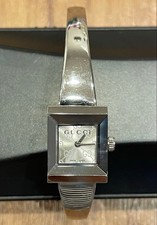GUCCI Ladies Watch Bangle Silver Quartz Battery Dead From Japan