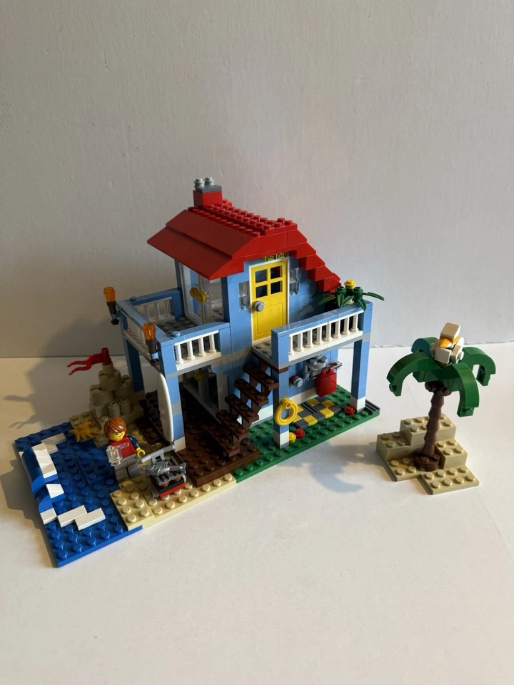 LEGO Creator 7346 Seaside House, photo 1 of 5