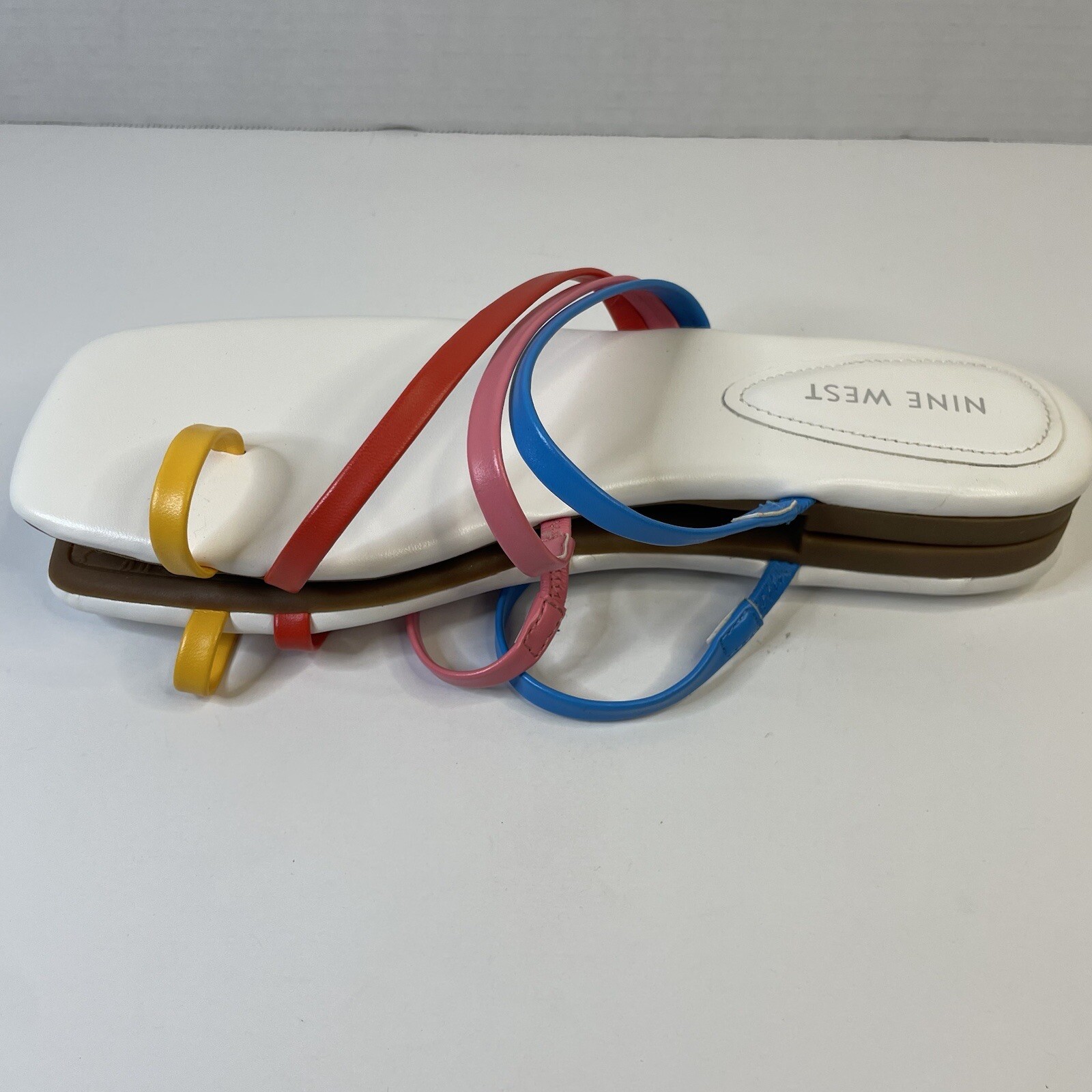 Nine West Women’s Strapped Slip On Flats Sandals Sz 8.5 White & Multi Color image 8