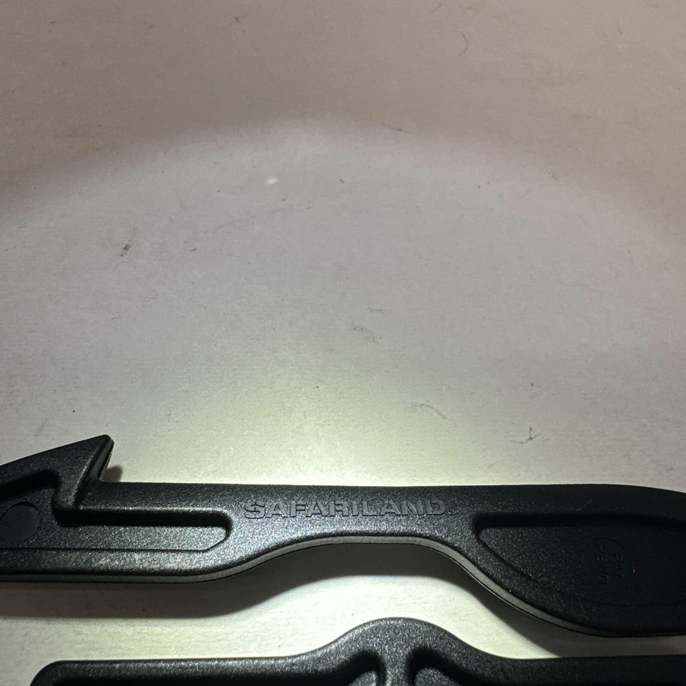 Safariland MLS 16 Molle Locking System Fork Male Black 6004-16 Authentic - Image 3 of 4