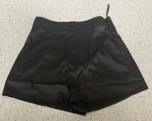 LADIES MISSGUIDED A-LINE BLACK SATIN SHORTS SIZE 4 BNWT H9886069 GIFT PARTY XMAS - Picture 2 of 12