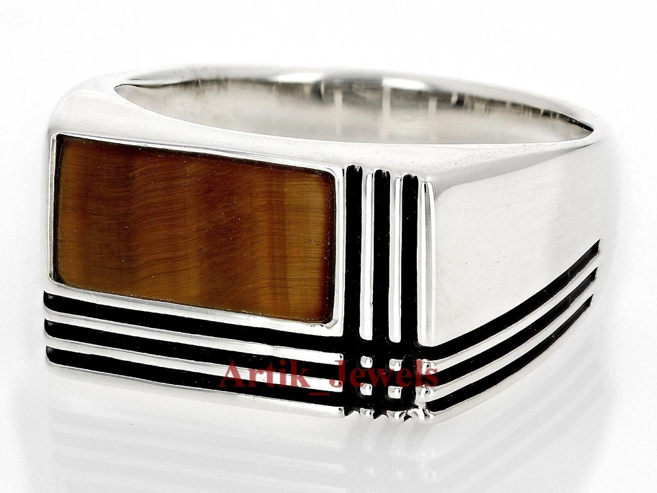 Ojo de tigre natural y esmalte negro con anillo de plata enchapado en oro blanco de 14K para hombre Foto 2 de 4