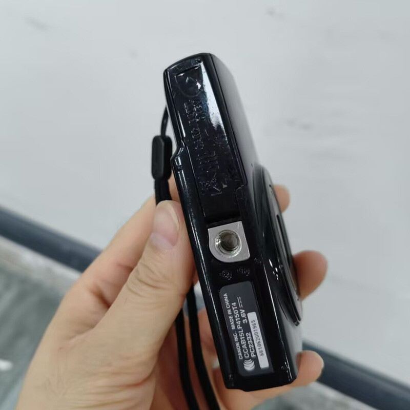 Canon IXY 210 ブラック USED Canon Digital Camera IXY 210 BK Black Compact Bk | eBay