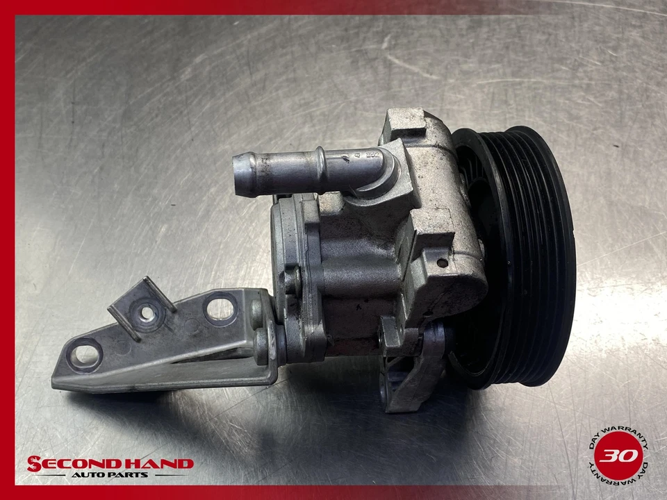 06-13 BMW 128i 328i BOMBA DE DIRECCIÓN ASISTIDA CON POLEA OEM 7537862 USADO OEM Foto 4 de 4