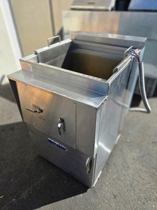 Imperial IHR-U-1-E Electric Pasta Cooker 208v 3 ph Large Baskets 50 Gallons