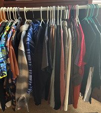 VINTAGE CLOTHING LOT 42 27 SHIRTS 15 ATHLETIC SHORTS