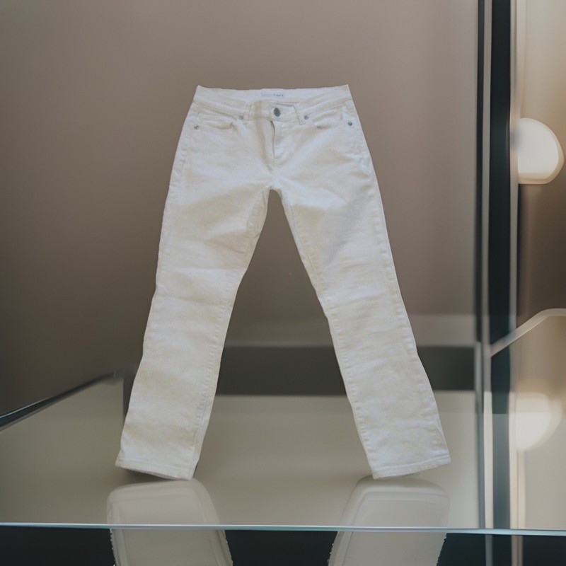 LOFT White Jeans Size 26/2 Modern Skinny Crop