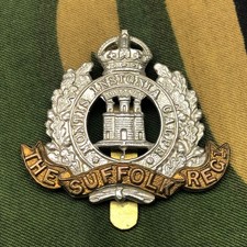 The Suffolk Regiment Cap Badge - Original British Army WW2 Era