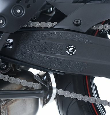 R&G Boot Guards 2pc Swingarm Black for Yamaha MT 07 2014-2024 / XSR700 2016-2025 - Picture 5 of 9