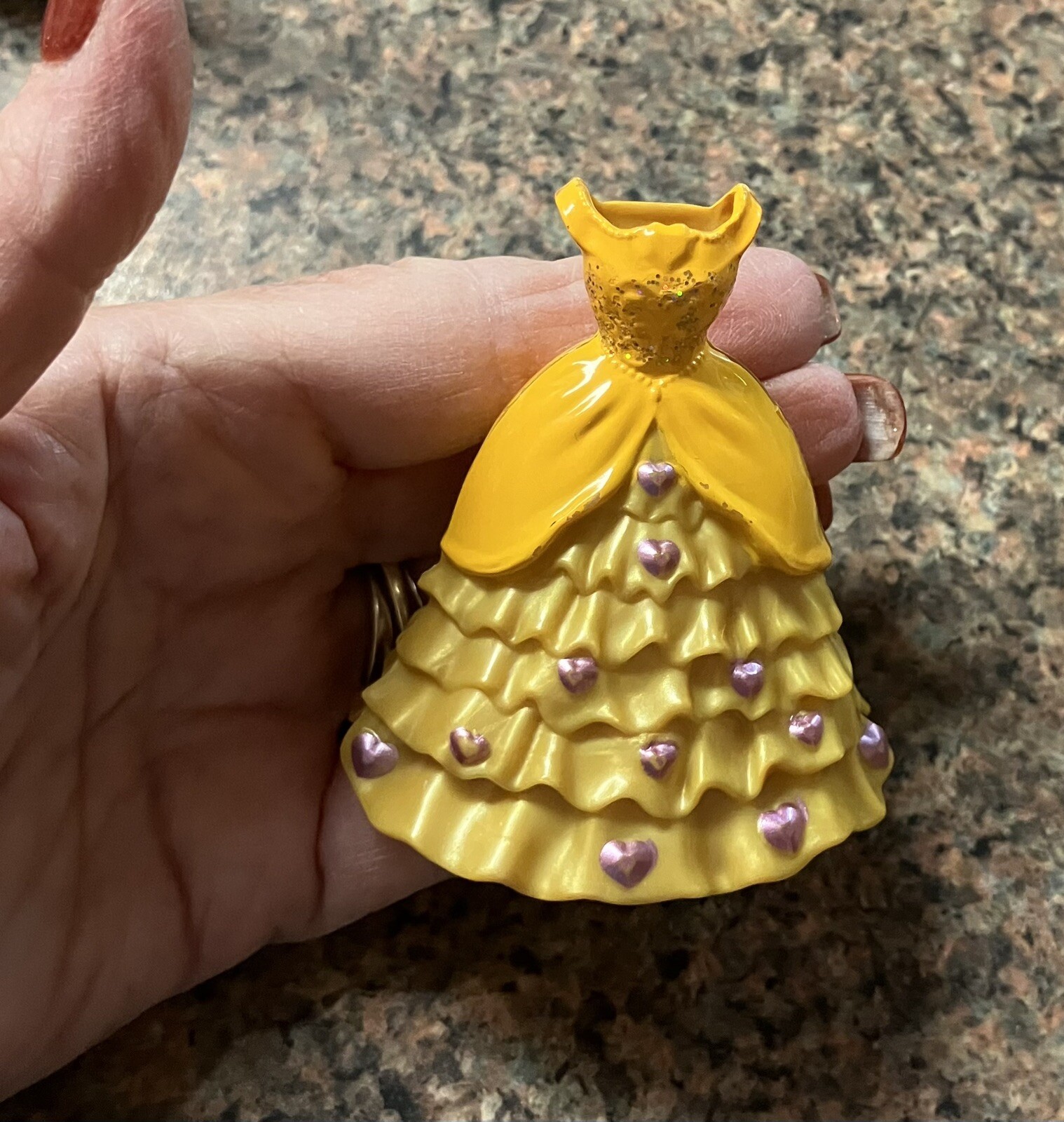 Disney Princess Magic Clip On Dolls 3 Dolls 6 Dresses Snow White Cinderella Elsa