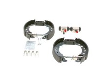 BOSCH 0 204 114 708 BREMSBACKEN SATZ HANDBREMSBACKEN hinten für RENAULT SMART