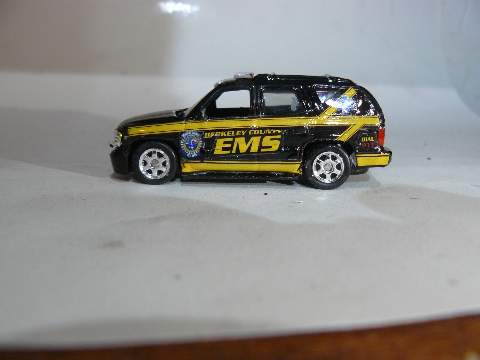 Picture 3 of 4